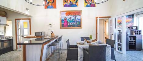 Departamento, 2 habitaciones, para fumadores | Comedor