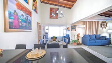 Appartement, 2 slaapkamers, roken | Dineerruimte