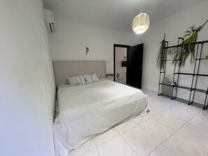 1 bedroom, iron/ironing board, WiFi