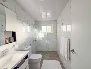Apartment, 2 Bedrooms, Smoking, Balcony | Bathroom - Hillside Condo - 2BR Charming APT Close to Strip! (Sosúa)