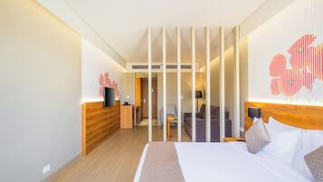Superior Double Room | 1 bedroom, premium bedding, memory-foam beds, minibar