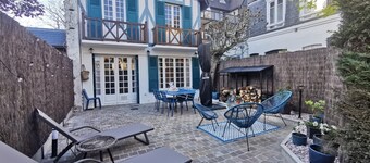 Villa normande -les Crapauds Fous - close to Deauville town center and beach