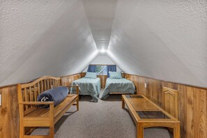 Ferros/tábuas de passar roupa, berço de viagem, Wi-Fi de cortesia