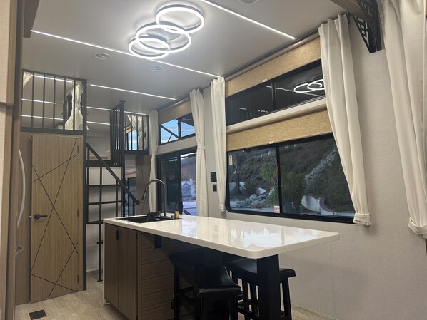 تناول الطعام