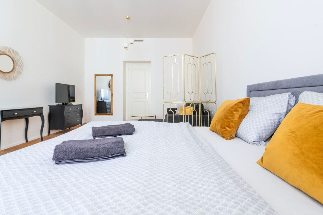 1 bedroom, iron/ironing board, free WiFi, bed sheets