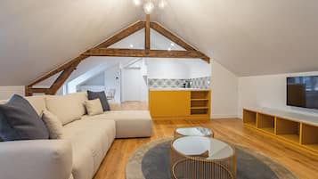Appartement Soleil | Wohnbereich | Kinderspielzeug
