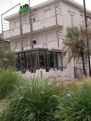 Exterior - Hotel Bonaria sul mare (Rimini)