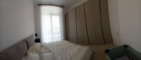 1 chambre, fer et planche Ă repasser, Wi-Fi, literie fournie