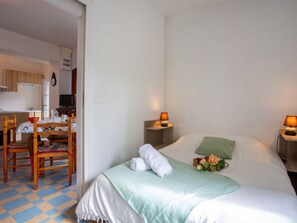 1 Schlafzimmer, Bügeleisen/Bügelbrett, WLAN