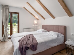 2 bedrooms, internet