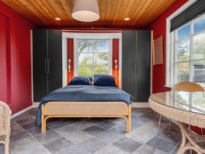 4 bedrooms, internet