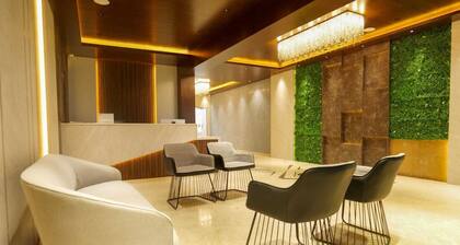 Balu Residency - A Business Class Hotel