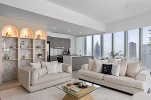 Apartment | 3 bedrooms - Sky-high Elegance w Unrivaled Burj Khalifa Views (Dubai)