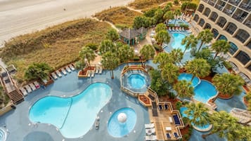 Inomhuspool och uppvärmd pool