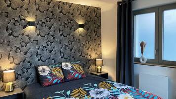 2 camere, una scrivania, Wi-Fi gratuito, lenzuola