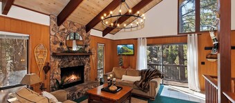 Everwood Serenity Treehouse