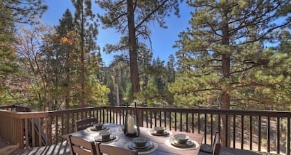 Everwood Serenity Treehouse
