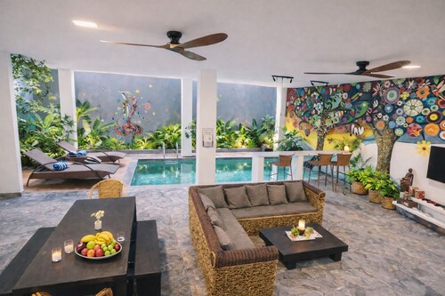 Luxury Villa Icaro in El Nido Downtown with Cliff View
