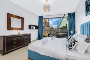 2 Schlafzimmer, Schreibtisch, Bügeleisen/Bügelbrett, WLAN