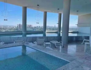Pool - Apartment in plaza pabellon zone andares (Guadalajara)