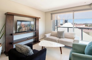 Smart TV - Apartment in plaza pabellon zone andares (Guadalajara)