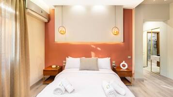 Basic Apartment | 2 bedrooms, laptop workspace, iron/ironing board, bed sheets