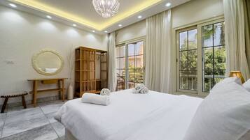 Basic Apartment (Comfy & Cozy) | 2 bedrooms, laptop workspace, iron/ironing board, bed sheets