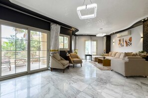 Basic Apartment (Serene & Spacey) | Living area