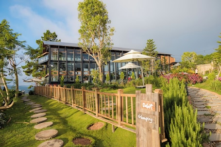 Fachada de la propiedad. DaLart Glamping & Coffee