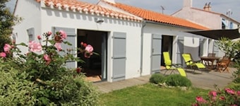 Single-Story House, Near Noirmoutier Beach, 5 Guests