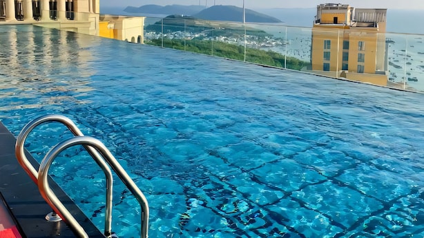 Hồ vô cực