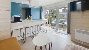 Interior - Modern mobile home 3 bedrooms, terrace, pets allowed (Jullouville)