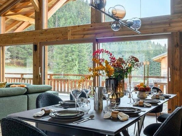 Dining - New chalet with spa and gym in Argentière (Argentière)