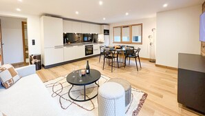 TV - Apartment in Les Gets with Wi-Fi for 4 people (Les Gets)