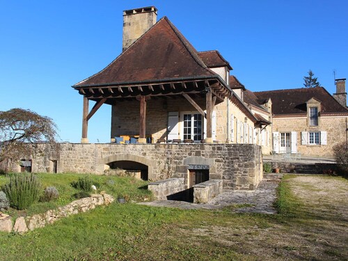 Charmante maison 6 chambres en Dordogne pour escapade paisible
