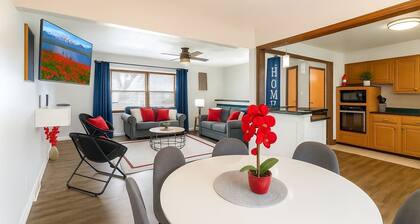 Midwest Haven- Spacious, Family Home, Near Airport