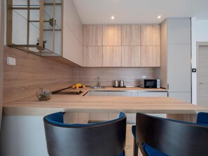 Presidential Suite, Balcony, Sea View | Private kitchen