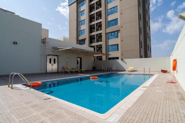 Outdoor pool - Amber Tower  (Manama)
