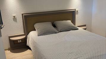 1 bedroom, iron/ironing board, travel crib, free WiFi