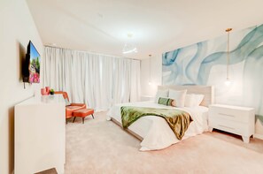 5 chambres, fer et planche à repasser, Wi-Fi, draps fournis