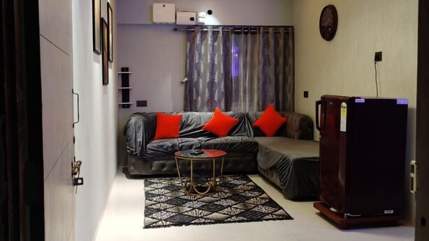 Royal Apartment | Living area - Prion Pods (Daman)