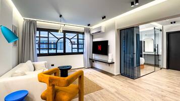 Basic Apartment | Interior