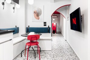 Basic Studio | Dining - The 1 BDR Ruby Flatette-so 5 min to CAI Airport (Cairo)