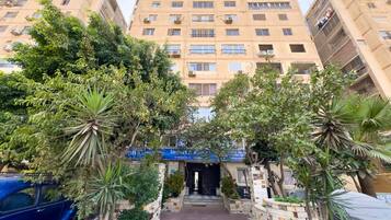 Basic Apartment | Exterior