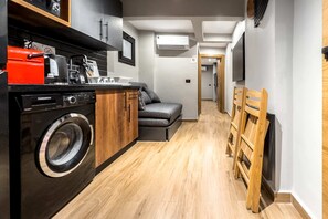 Basic Apartment | Interior - The 1bdr Slate Space w/ Jacuzzi 5min to CAI Airport (Cairo)