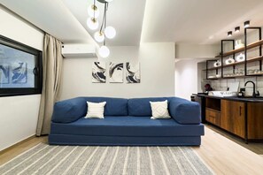 Perushuoneisto | Oleskelualue | Televisio