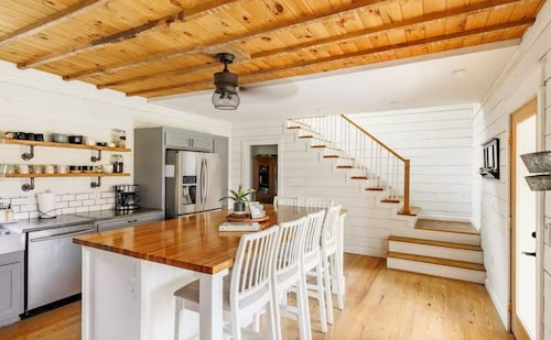 Newly remodeled 1920s farmhouse in the heart of the Finger Lakes