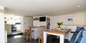 Interior - Mudlark | Boutique Style Coastal Cottage Gem (Salcombe)