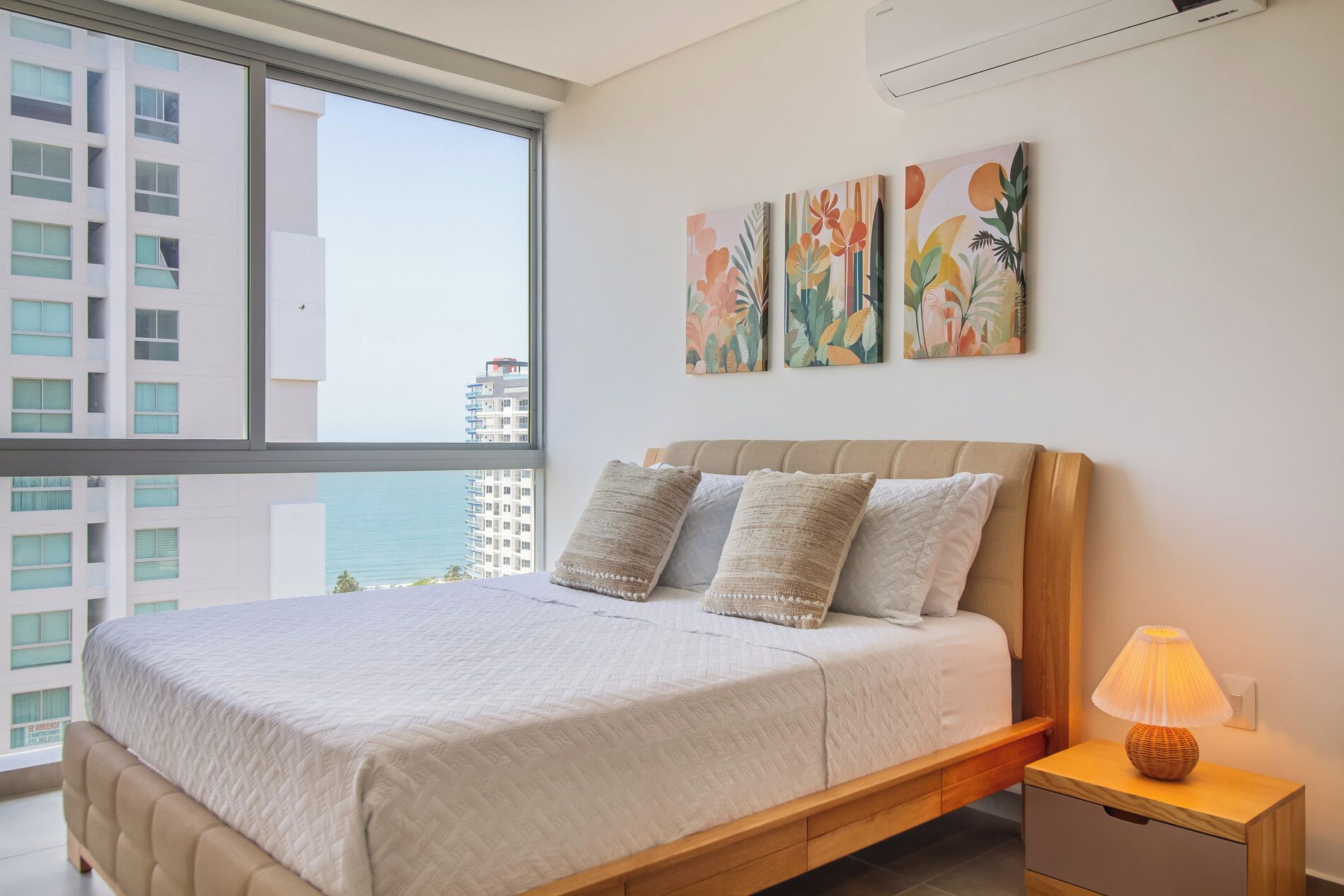 Family Studio | Blackout drapes, iron/ironing board, free WiFi, bed sheets