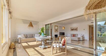 Harbor/Canal view 2-bedroom apartment in Puerto Sotogrande, Spain